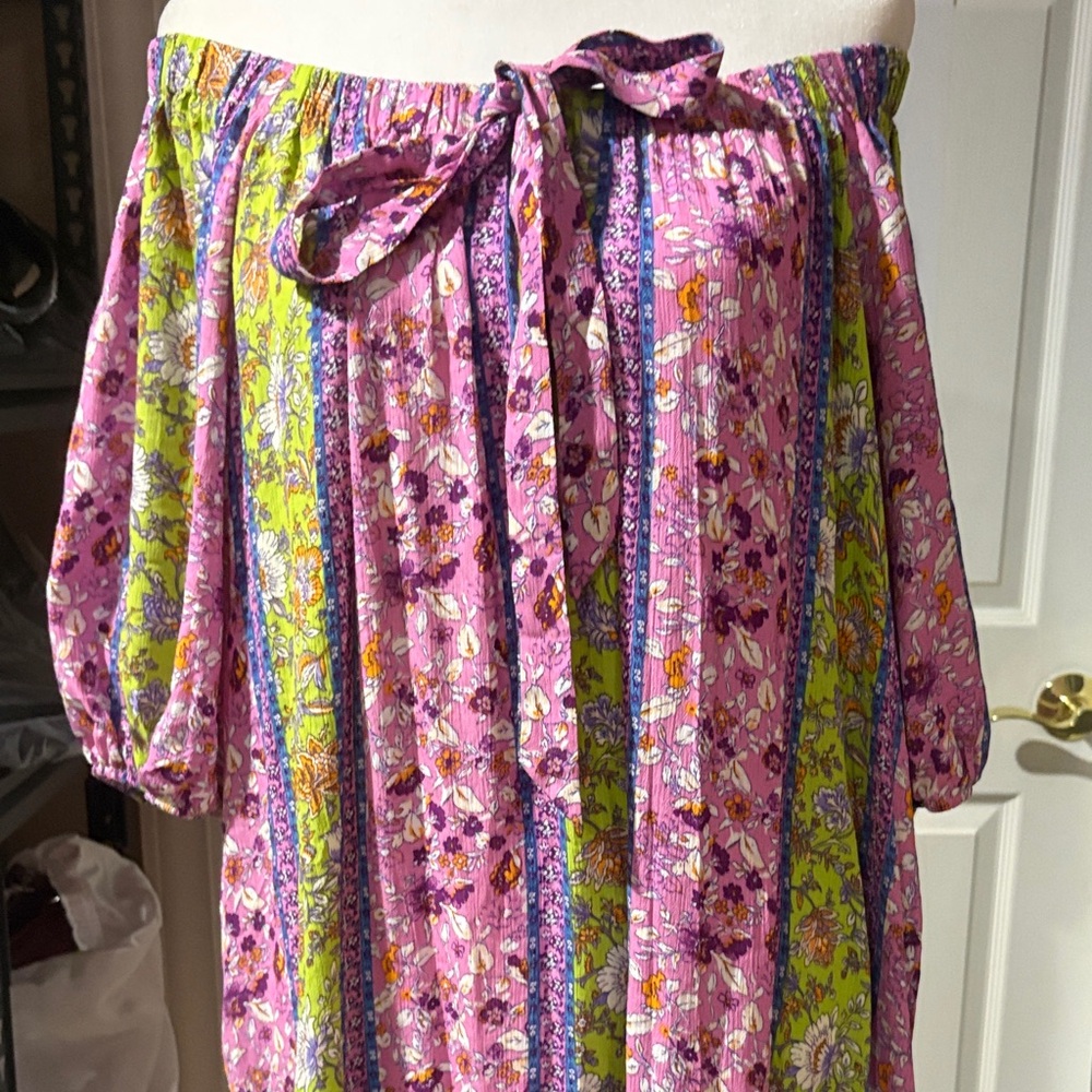 Easel NWT  Sz S Floral Off-Shoulder Maxi Dress - Picture 2 of 13